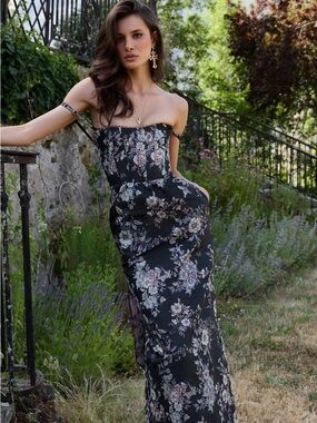 V. Chapman Black Floral Strapless Maxi Dress